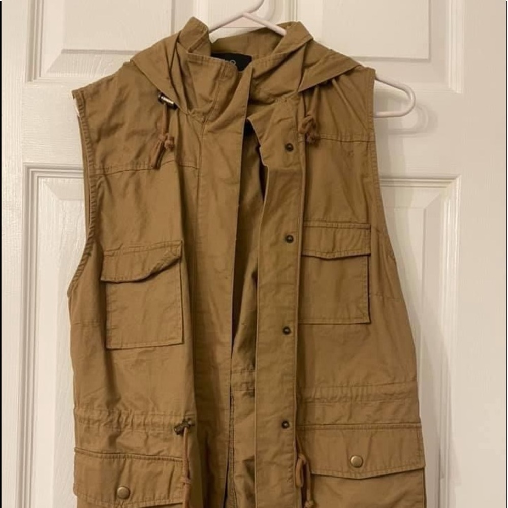 Barely worn vest